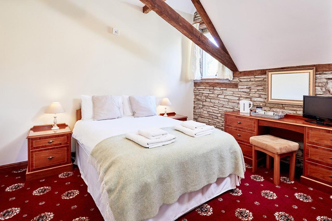 Отель The Bateman Arms At Shobdon Экстерьер фото