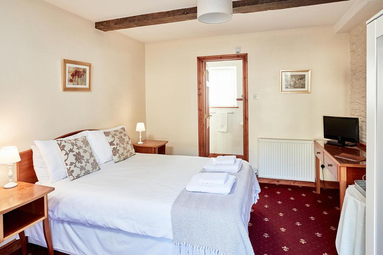 Отель The Bateman Arms At Shobdon Экстерьер фото
